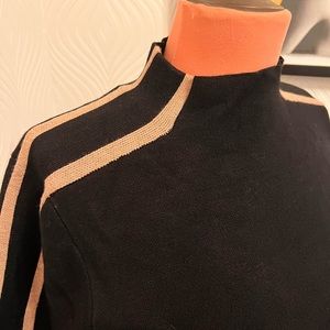 NWT Sweater dress classic lines M